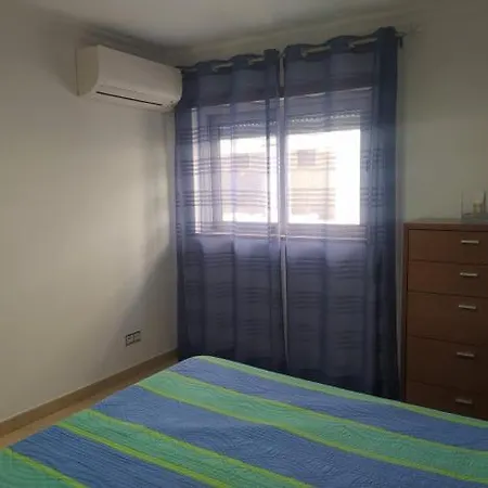 Girassol Apartment *
